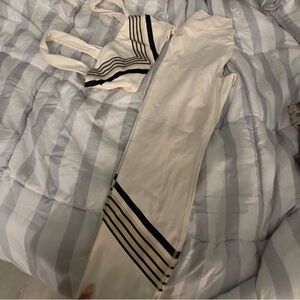 WeWoreWhat Cream and Black Leggings